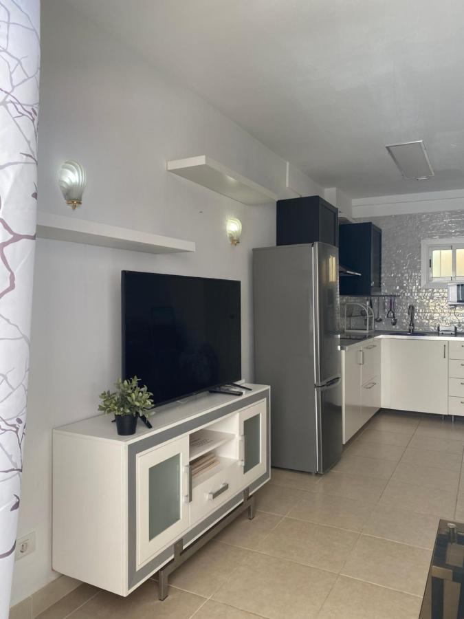 Apartamento En Los Cristianos - Free Wifi Exterior photo